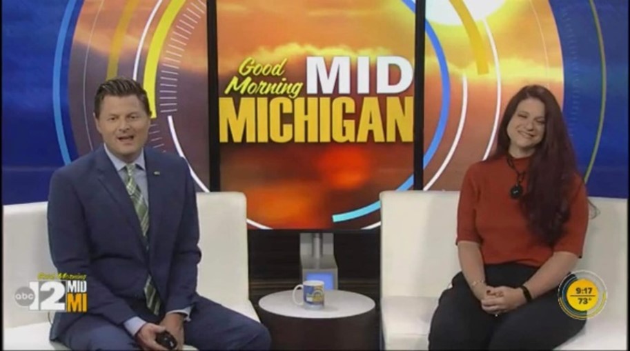 Heart to Heart Hospice’s WHV representative speaks with local news about their fundraiser for Mid-Michigan Honor Flights.